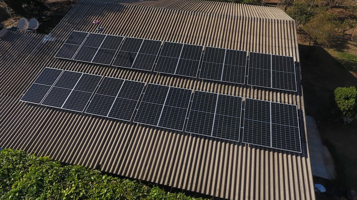 Detalj solarnih panela - fotonaponske ćelije visoke efikasnosti